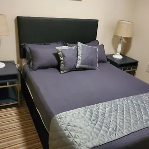 https://double-bedroom-studios.dublin-hotelsweb.com